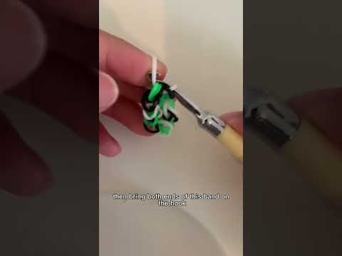 How to make a rainbow loom ring or bracelet without an S or C clip!