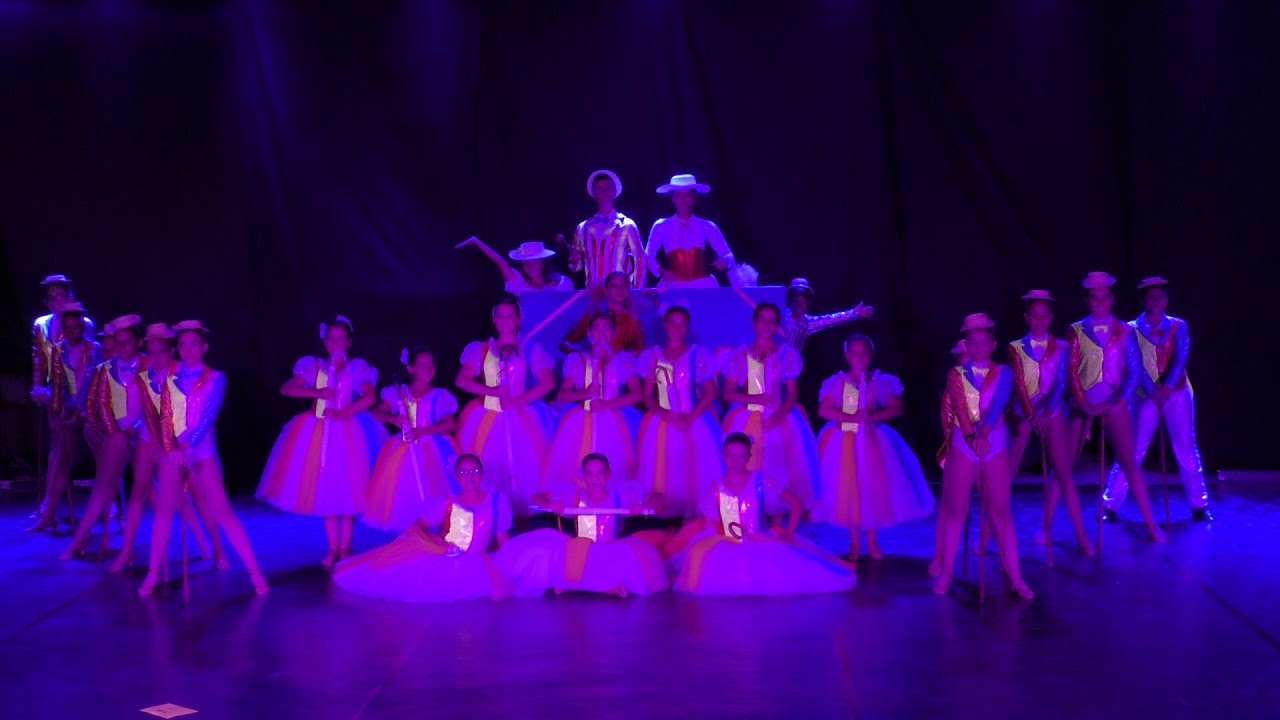 Mary Poppins - A.S.D. MillenniuM - Marco Macrì