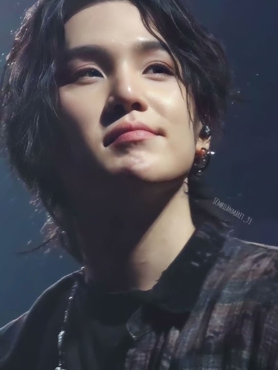 min yoongi🐱 #whatsappstatus #bts #btsot7ff #btsarmy #suga
