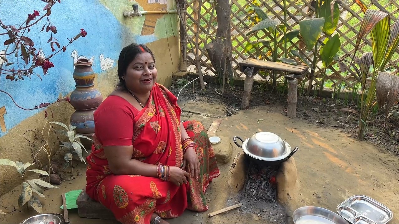 सुबह-सुबह मम्मी ने पिल्लू का नया घर बनाया छोटे-छोटे बच्चे  हैं