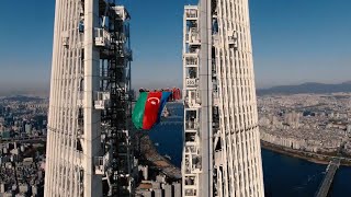 Bayrağimiz Cənubi̇ Koreyanin Ən Hündür Bi̇nasinda