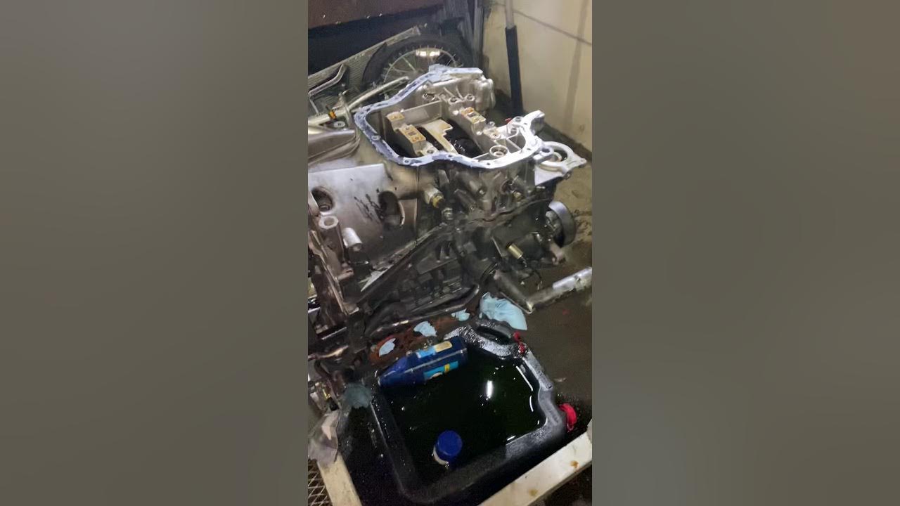 06 Scion Tc Leaking Oil after fresh rebuilt. April 7, 2020 - YouTube