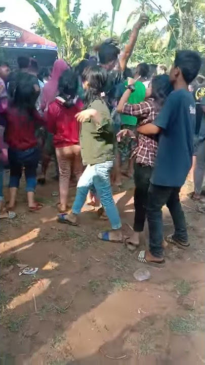 (17-😁)anak masih pelajar sudah merokok dan minum miras😁apa yang terjadi silahkan tonton sampe habs