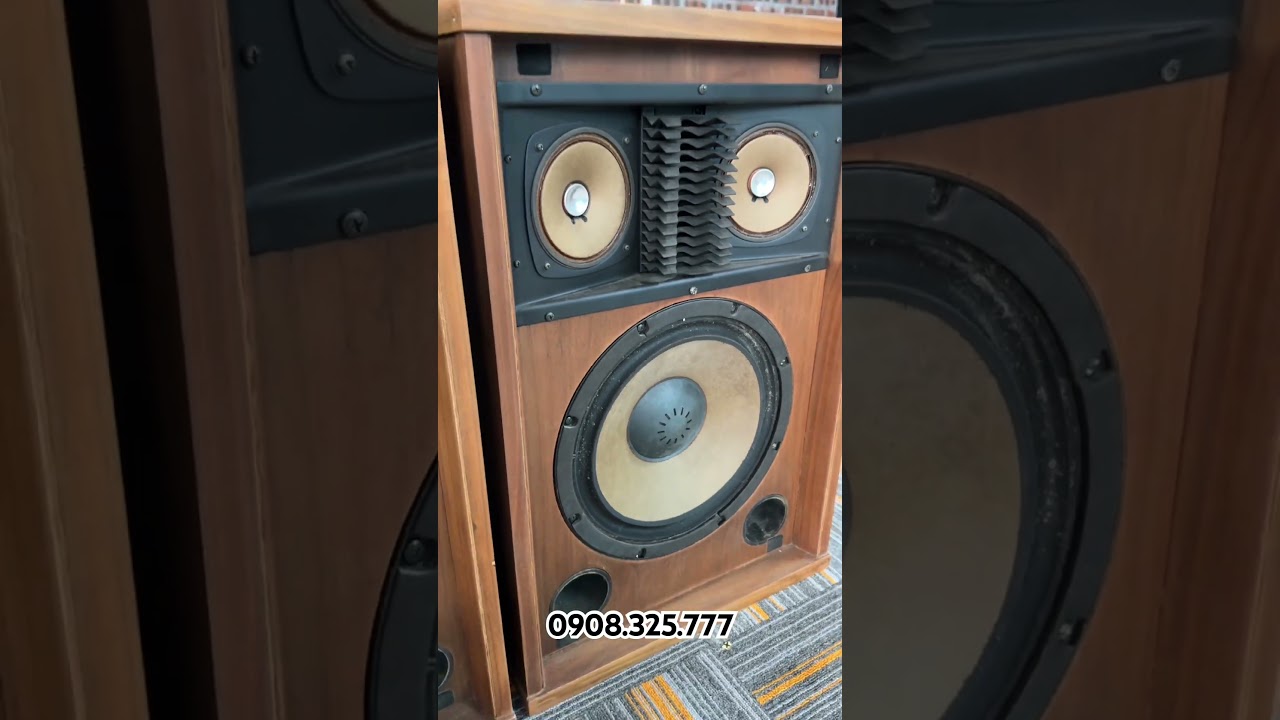 Loa Sansui SP-2500 Made in Japan siêu đẹp mời ae mộ điệu 