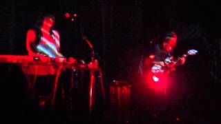 Moon Duo - Circles - St Ouen - Live @ Mains D&#39;oeuvres 25/10/2012