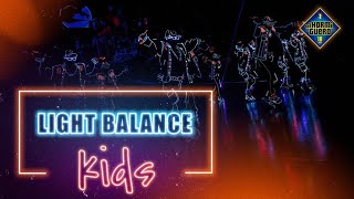 Alucina con la performance de Light Balance Kids