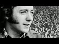 Miniature de la vidéo de la chanson Walking Blues