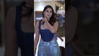 Dutta Vertical Look Tiwari Cleavage Show........