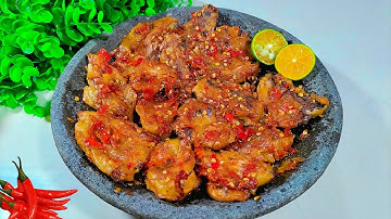 Udah coba belum? Ini enak banget! Ikan cakalang asap goreng tepung sambal penyet! Olahan ikan asap!
