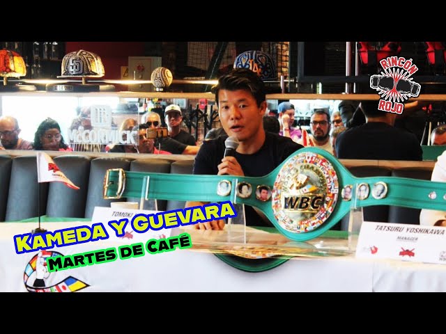 Tomoki Kameda y Pedro Guevara en el Martes de Café