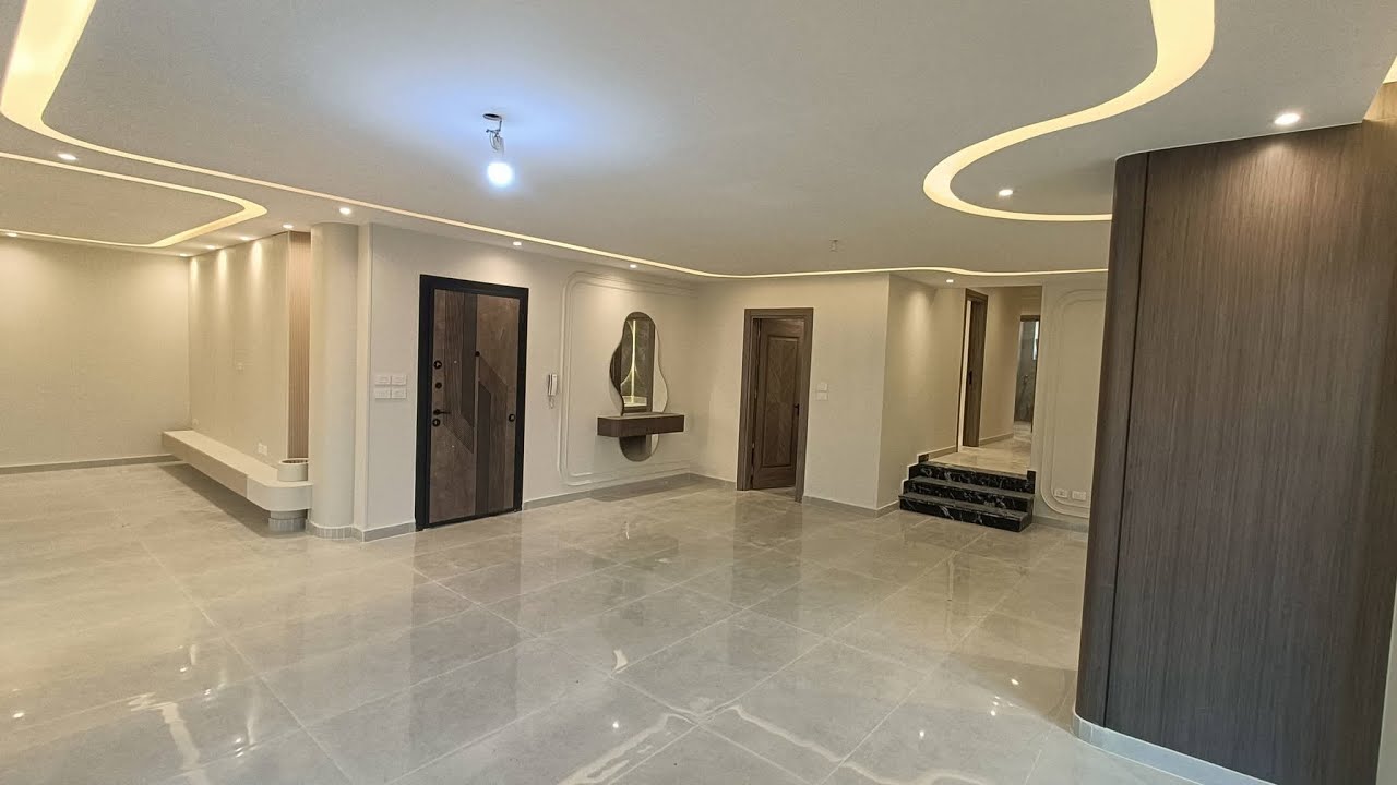 شقة روعة للبيع فى مدينة نصر موقع رائع غير مجروحه ناصية مميزة فيو حديقة عقد مسجل لها جراج بحرى صريح