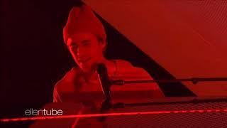Justin Bieber - Changes (Live @ The Ellen Show)