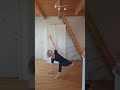 Flow-Stretching für Modern oder Jazz-Dance