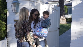 CHIC MAMA CARPOOL - JORDANA BREWSTER