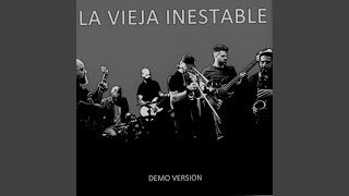 Video thumbnail of "La vieja inestable - ONE BOURBON (Demo)"