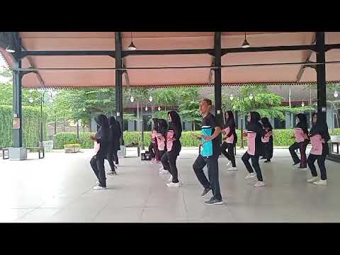 Lintang Asmoro Remix//Kelud Production//Line Dance Choreo by Mas Dit//Model by Sanggar D'GoByOss