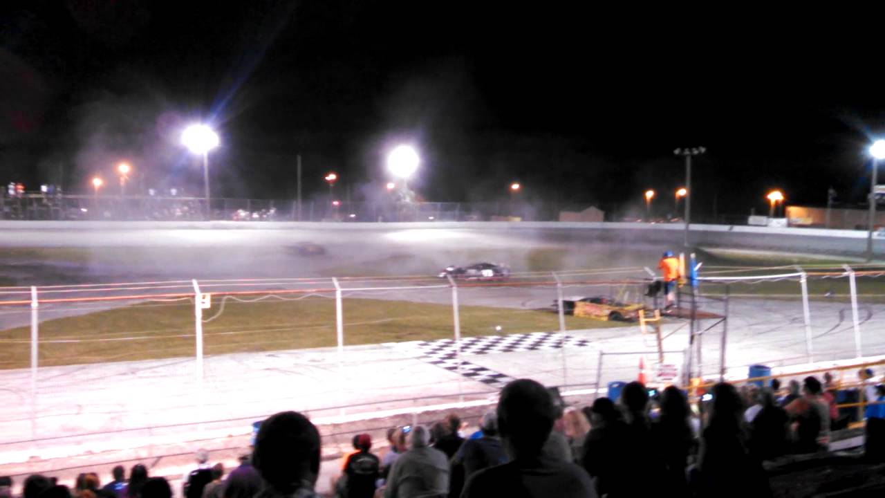 Pro Figure 8 Racing Pro Figure 8's Auburndale Speedway 4/5/14 - YouTube