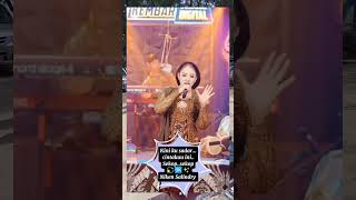 Kini ku sadar.. cintaku ini sekop - sekop by Niken Salindry #videoshorts