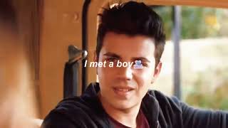 Sanırım Artık Sevilmeyi Hak Etmiyorum