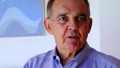 JAMESSUCKLING.COM - Napa Valley - Byrant Family Vineyards