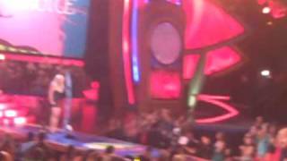 BRITNEY SPEARS WINS THE ULTIMATE TCA!!!2009