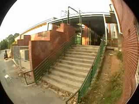 Stefan Switch Heelflipping a 12 set and Back 180 d...