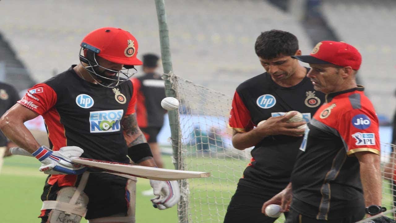 Watch: Kohli and De Villiers steal the show at the Eden Gardens in the training session xtrail courchevel