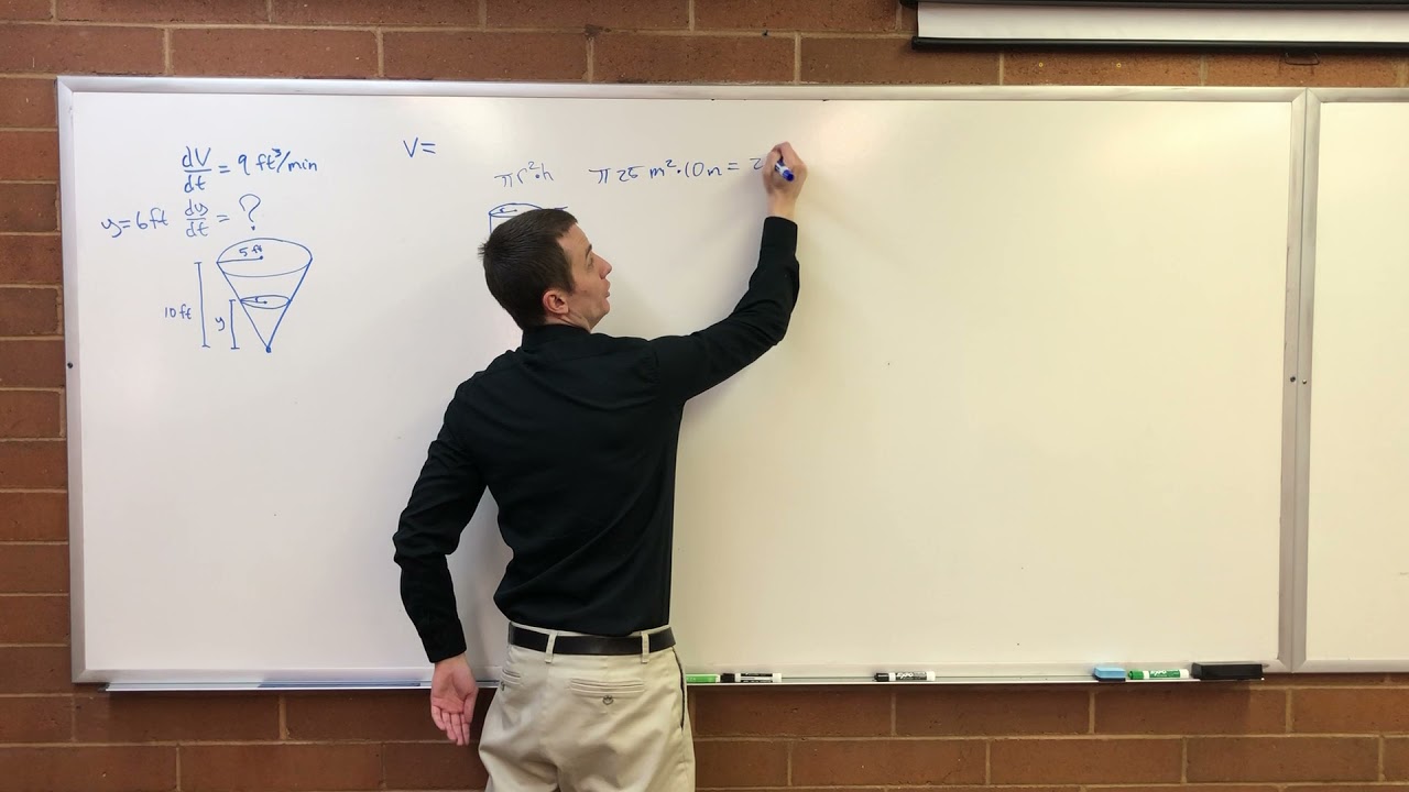Lecture 11 (Calculus) Related Rates, Linearization, and Differentials