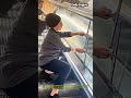 에스컬레이터 청소 전문가들의 완벽한 호흡 #worker #process #cleaning #skills #escalator