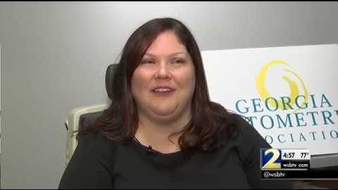 Woman warns people about common but potentially dangerous cosmetic procedure