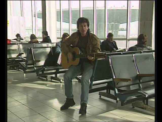Давай заметай свои аэропорты песня. Музыканты Газманова. Песня три вокзала Газманов.