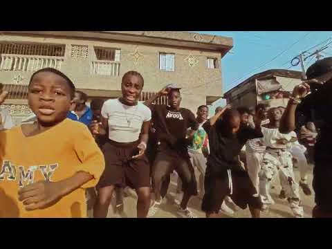 ZADI THE KING FEAT DANHERE JUNIOR - Ça chie chie ( démo officiel )