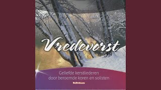 Video thumbnail of "Christelijk Mannenkoor Emmeloord - Vredevorst"