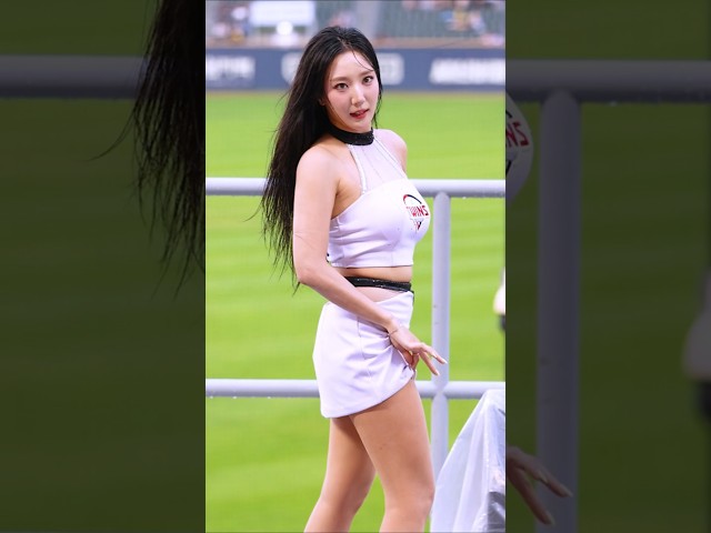 ☔️비오는 날 "짧은치마"로 리즈 갱신????AOA 3????서여진 Seo Yeojin 치어리더 직캠 fancam