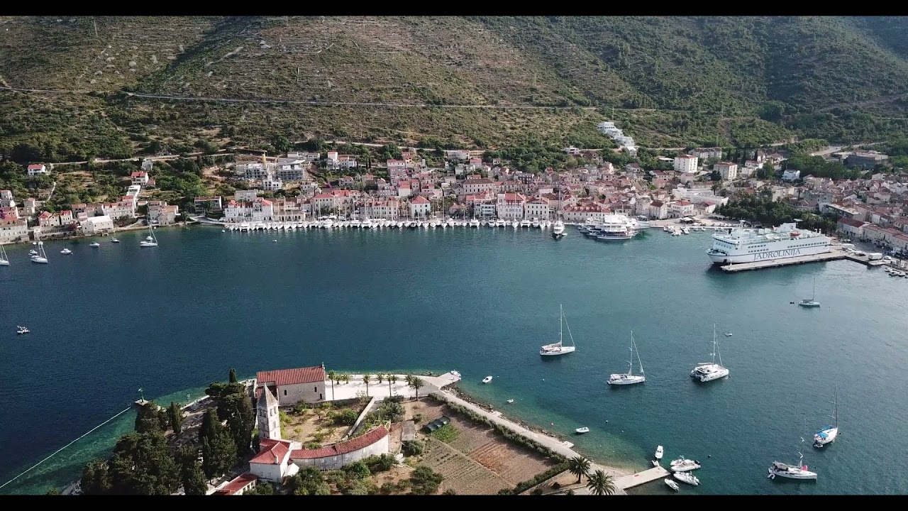 Yacht for charter Croatia Drone Vis 5