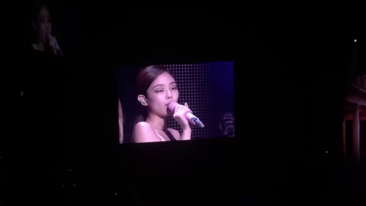 BLACKPINK in Sydney - Jennie solo