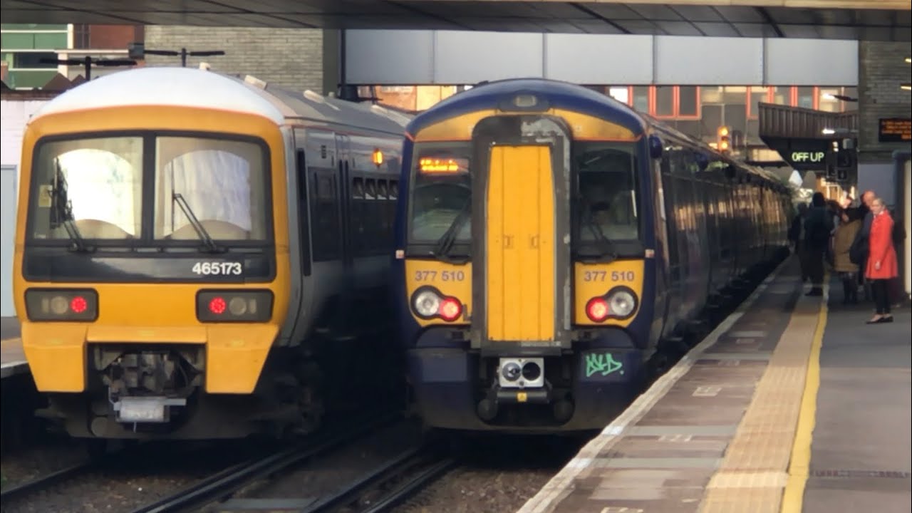 Trains at: Bromley South, CML, 15/10/21