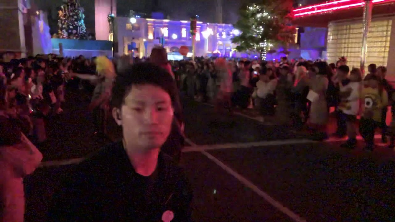 2018/10/16 USJｿﾞﾝﾋﾞﾓﾌﾞ(ｽﾀｽﾀ前ﾋﾟｴﾛ団長)