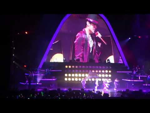 1st part of the encore(Jay Chou's 超时代 2011  concert malaysia tour)