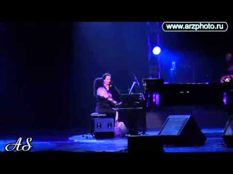 მე ღმერთს შევავედრე შენი სიყვარული