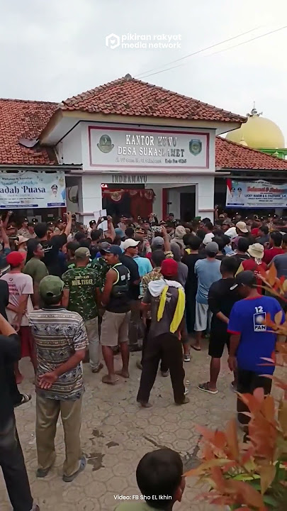 Ratusan Warga Sukaslamet Demo di Kantor Desa, Tuntut Evaluasi Kepemimpinan Kuwu