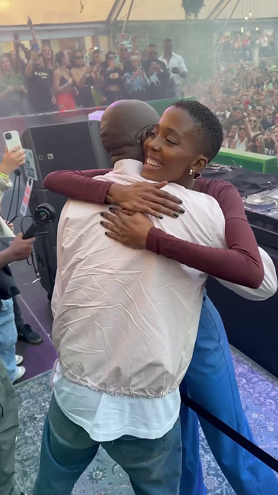 DJ Black Coffee showing love to Desiree🇿🇦