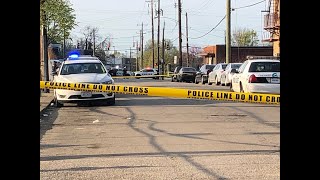 Police investigating quadruple shooting in Walnut Hills