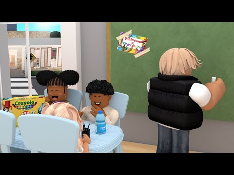 My First day TEACHING AT KINDERGARTEN?! *CHAOTIC.. FIGHTS?!* | Roblox Bloxburg Roleplay W/VOICES