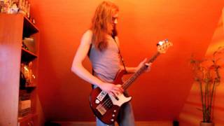 Video thumbnail of "Elvis Presley - Blue Suede Shoes (bass cover)"