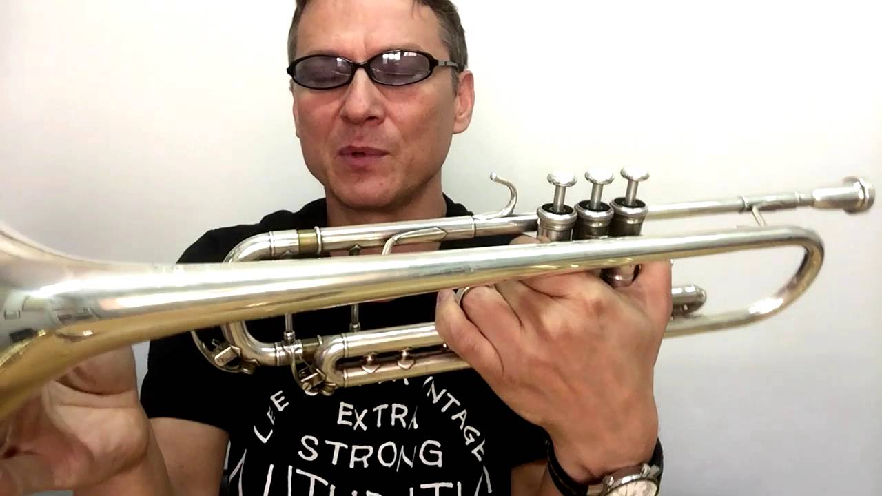 Как начистить трубу до блеска. How to make your trumpet shiny - YouTube