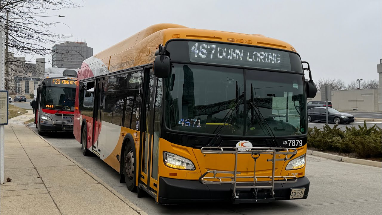 Fairfax Connector: 2022 New Flyer XD35 #7879 on the 467