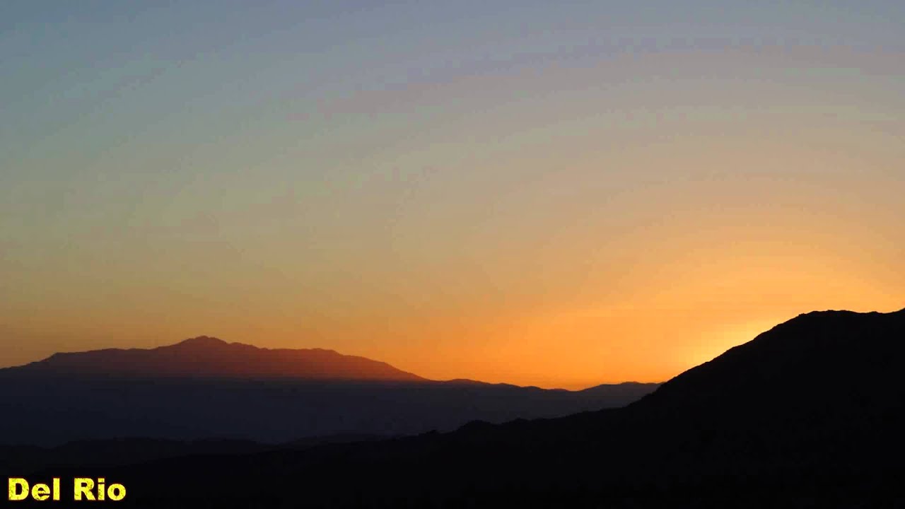 Del Rio - Desert Symphony # MEDITATION & RELAXATION MUSIC # - YouTube