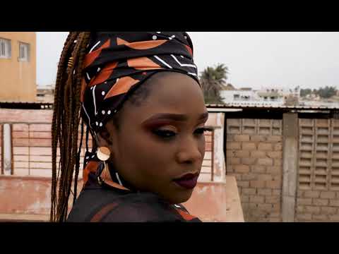 Ramatulaay Clip Déprimée