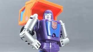 Stop Motion Review 111a - MechFansToys Engineer (Not Generations Huffer) feat. CardboardBots